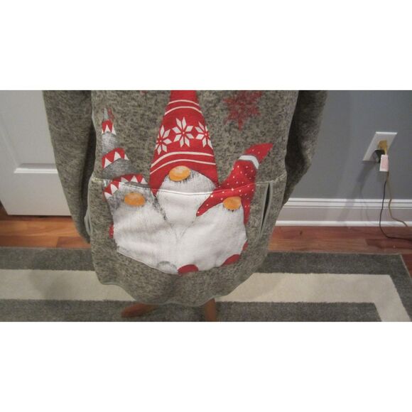 NWT WOMENS CHRISTMAS GNOME HOODED GRAY SWEATER BY SHEILAY JUST TO CUTE XXL - Picture 6 of 6